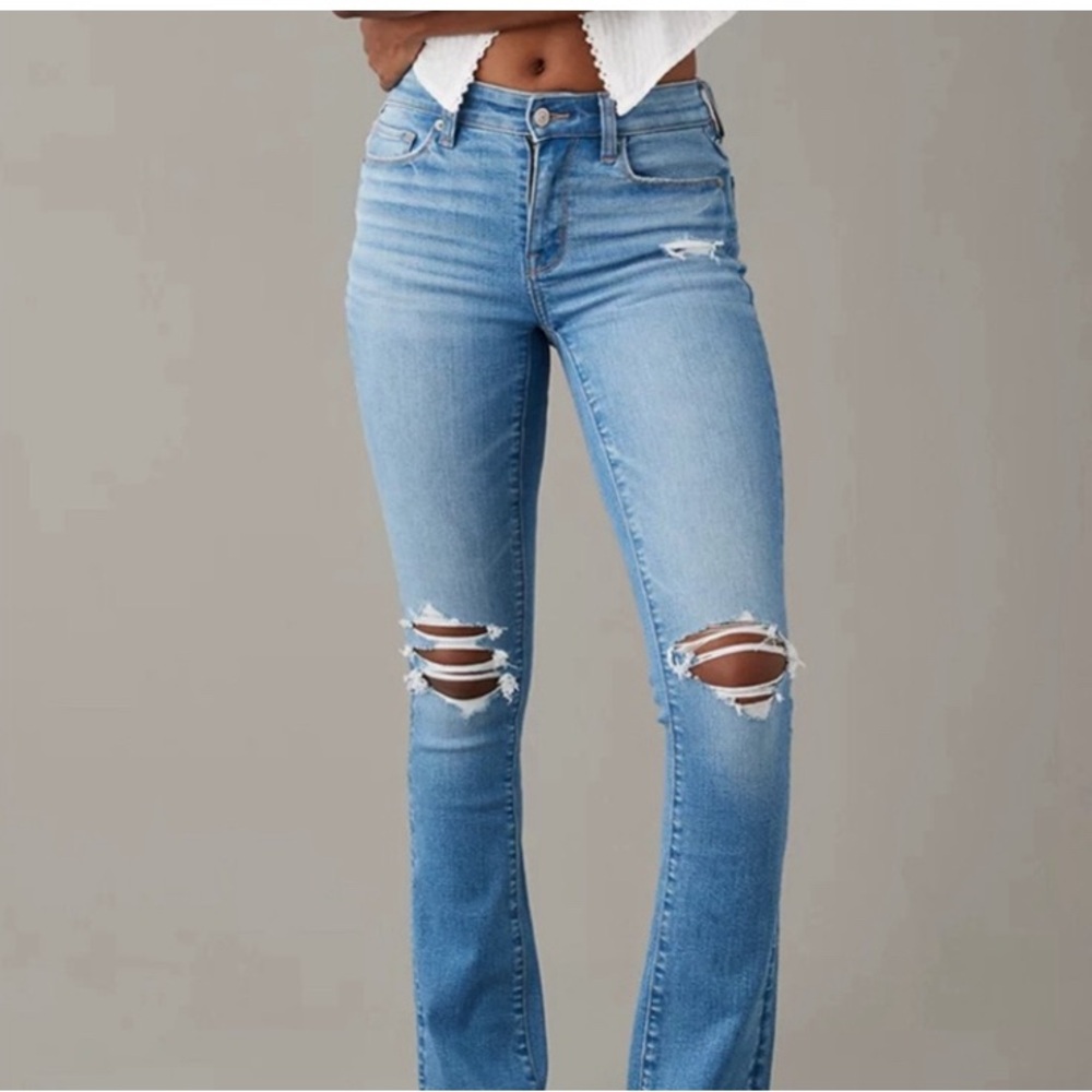 NWT ~ American Eagle bootcut SIZE 2 regular